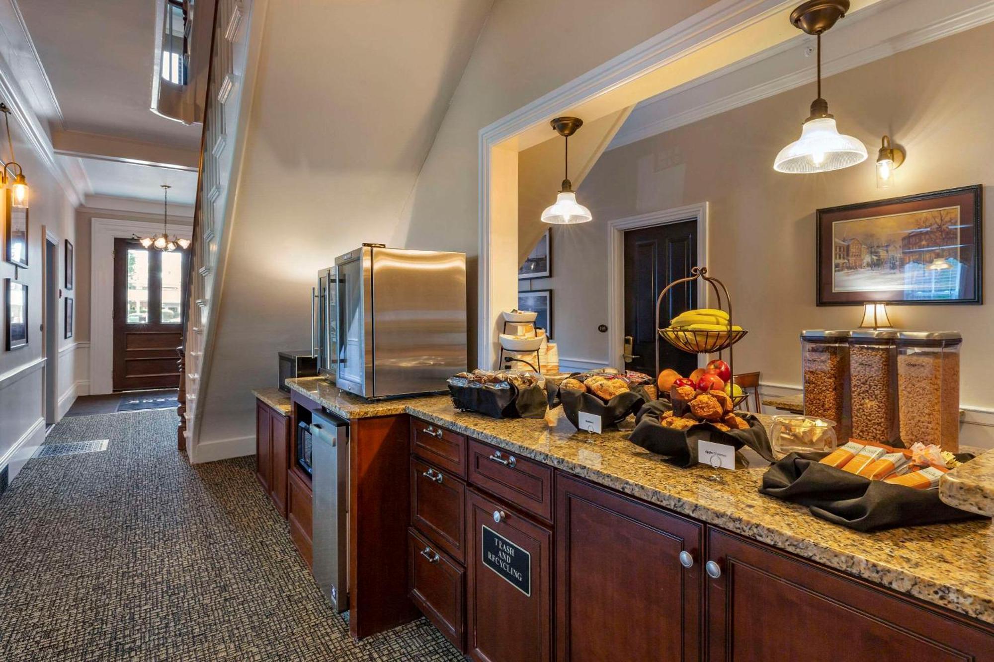 Essex Street Inn & Suites, Ascend Hotel Collection Newburyport Exteriér fotografie